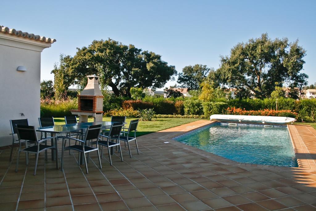 Almaverde Village & Spa Resort บูร์เกา ภายนอก รูปภาพ