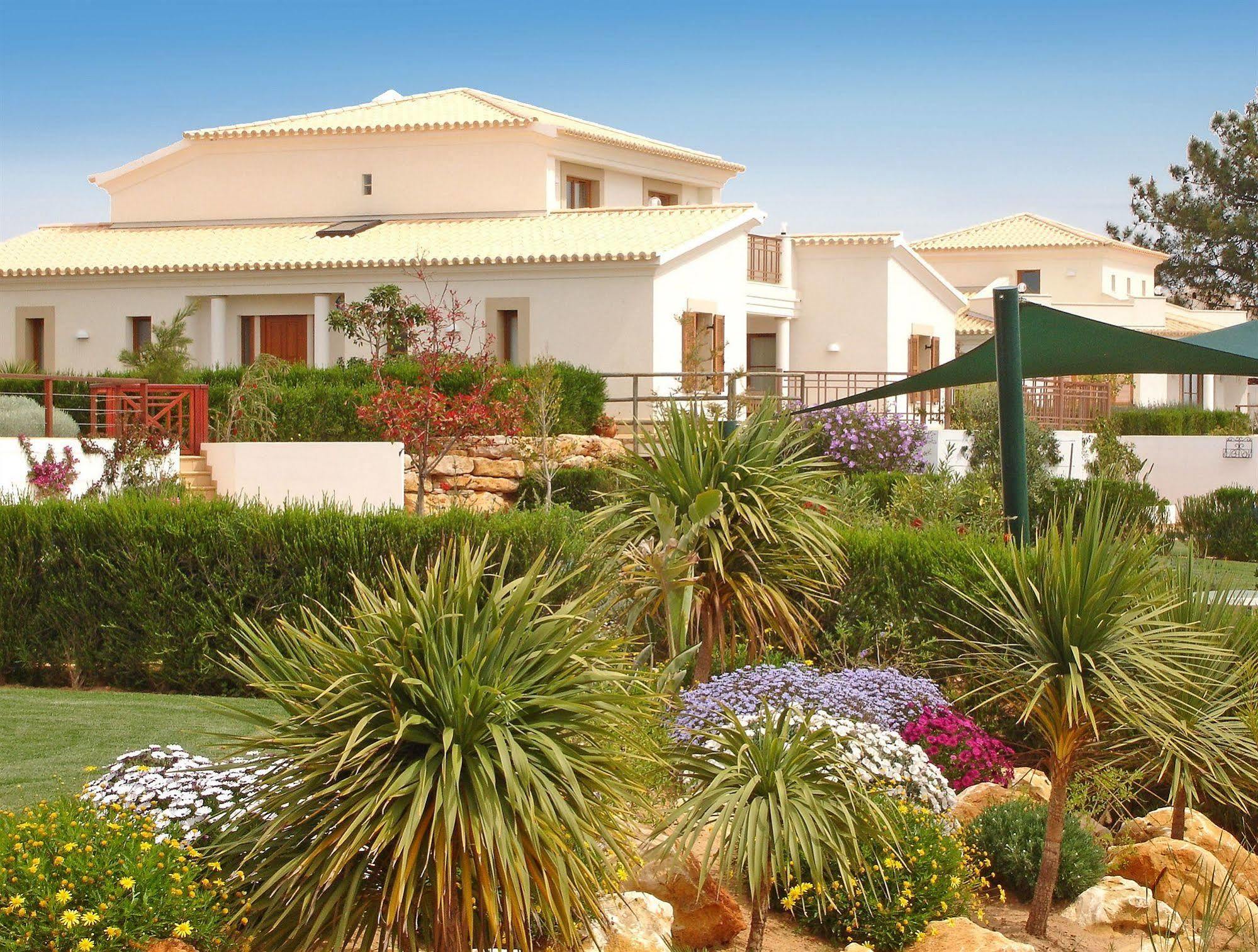 Almaverde Village & Spa Resort บูร์เกา ภายนอก รูปภาพ
